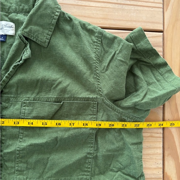 Universal Thread Green Button-Down Shirt - Picture 9 of 10